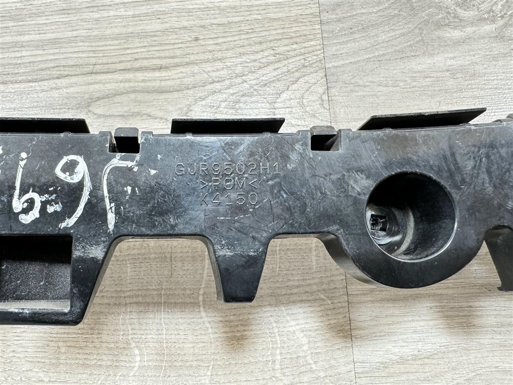 Кронштейн бампера, 750 рублей, Севастополь