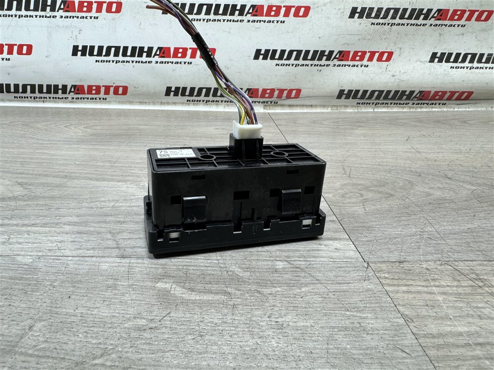 Блок кнопок, 500 рублей, Севастополь