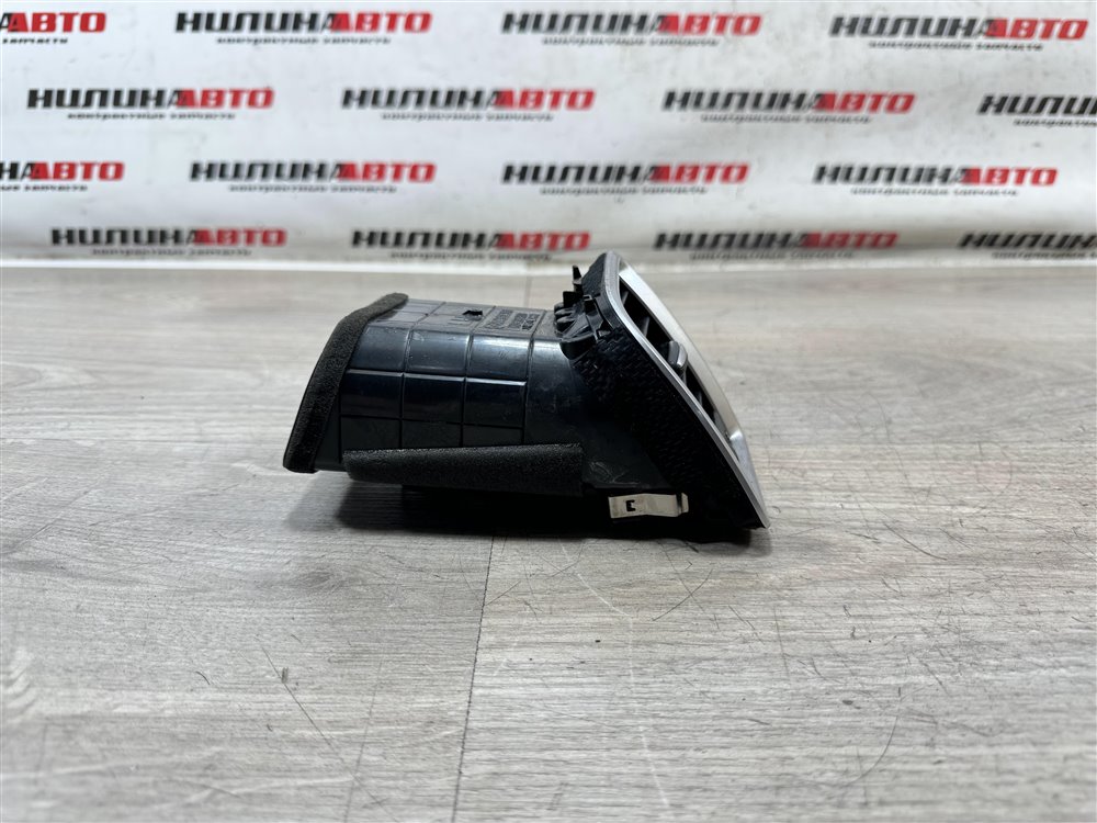 Дефлектор в торпедо, 1000 рублей, Севастополь