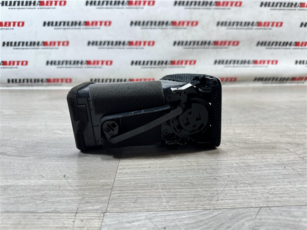 Дефлектор в торпедо, 1000 рублей, Севастополь