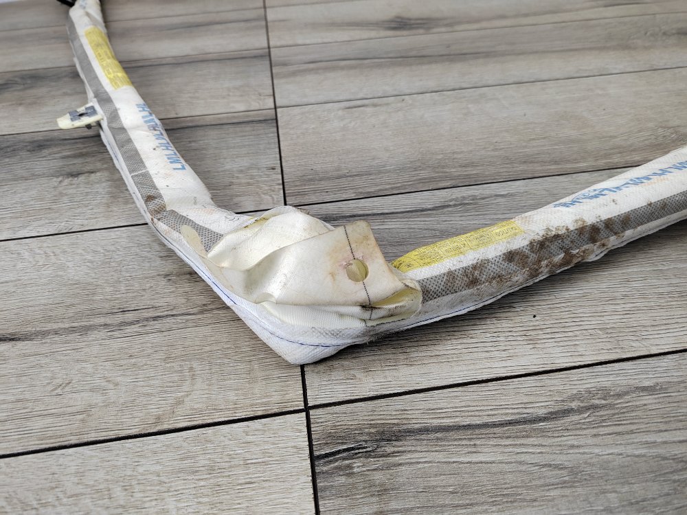 Подушка безопасности боковая, 2000 рублей, Москва