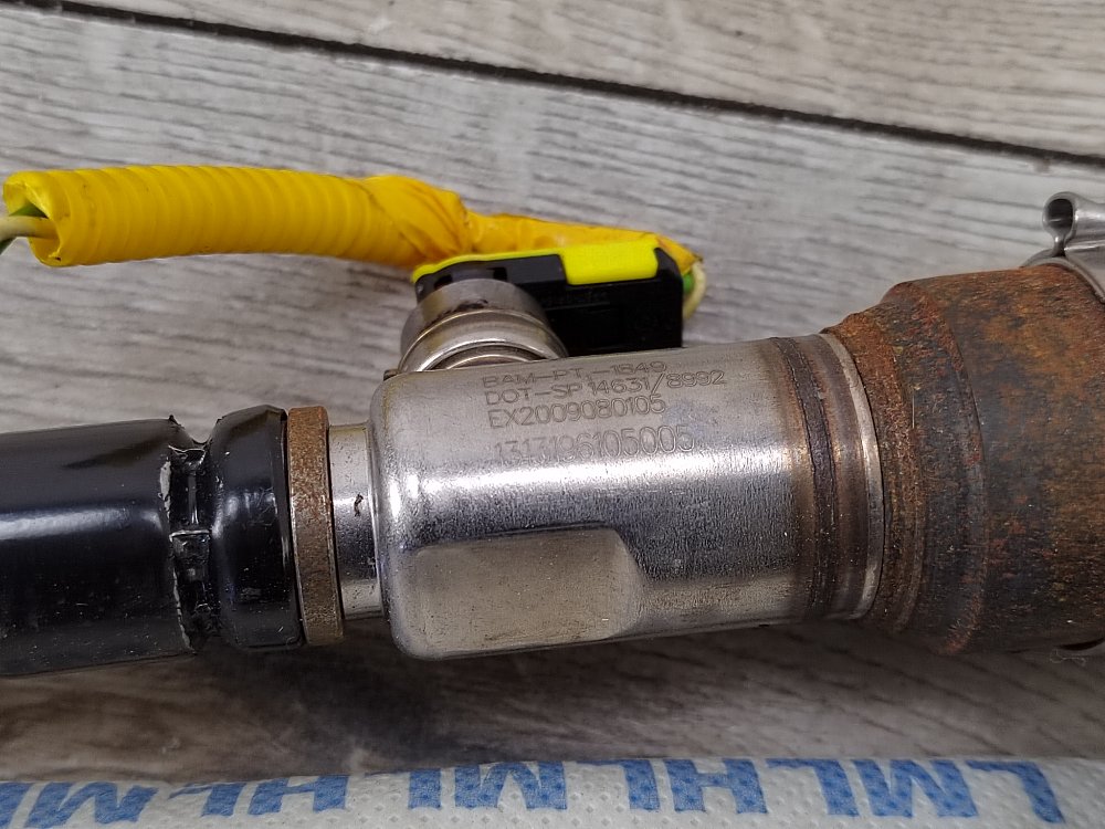 Подушка безопасности боковая, 2000 рублей, Москва