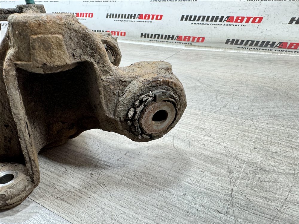 Кулак задний, 2000 рублей, Севастополь