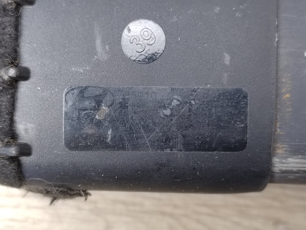 Шторка багажника, 4500 рублей, Москва