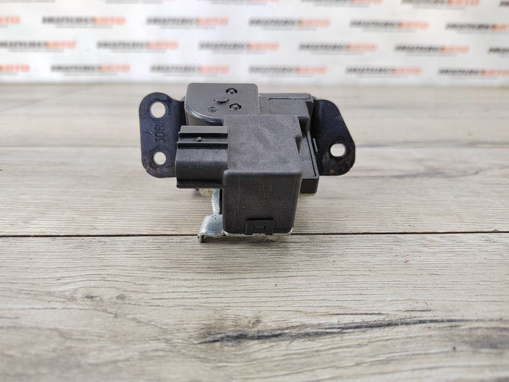 Замок крышки багажника, 2000 рублей, Москва