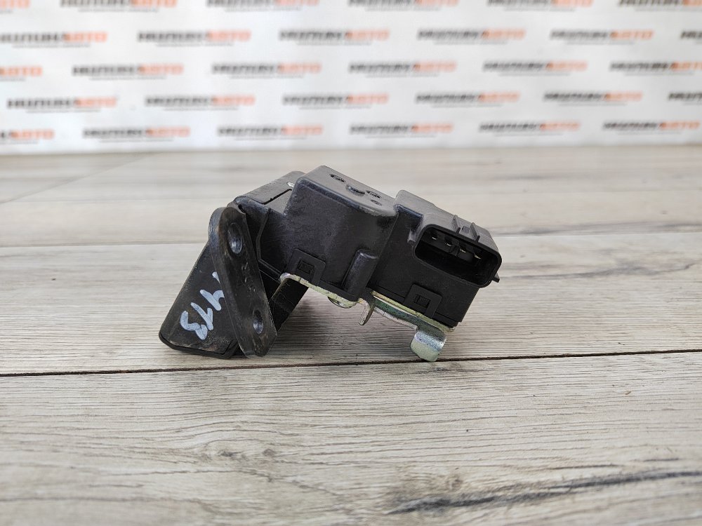 Замок крышки багажника, 2000 рублей, Москва