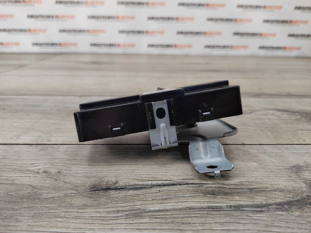 Блок электронный, 1500 рублей, Москва