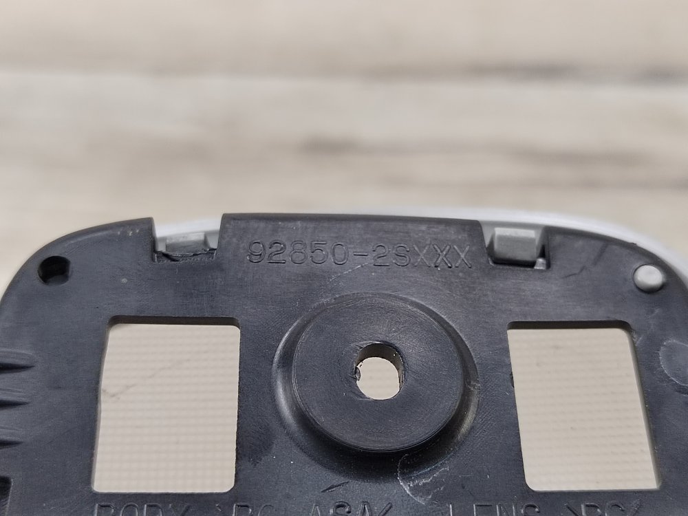 Плафон салона, 1000 рублей, Москва