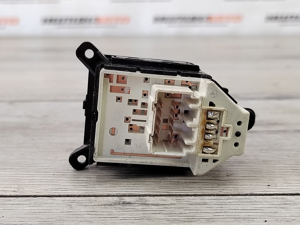 Блок управления зеркалами, 500 рублей, Москва