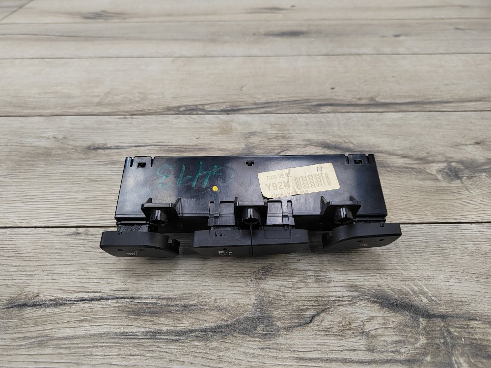 Блок кнопок, 1000 рублей, Москва