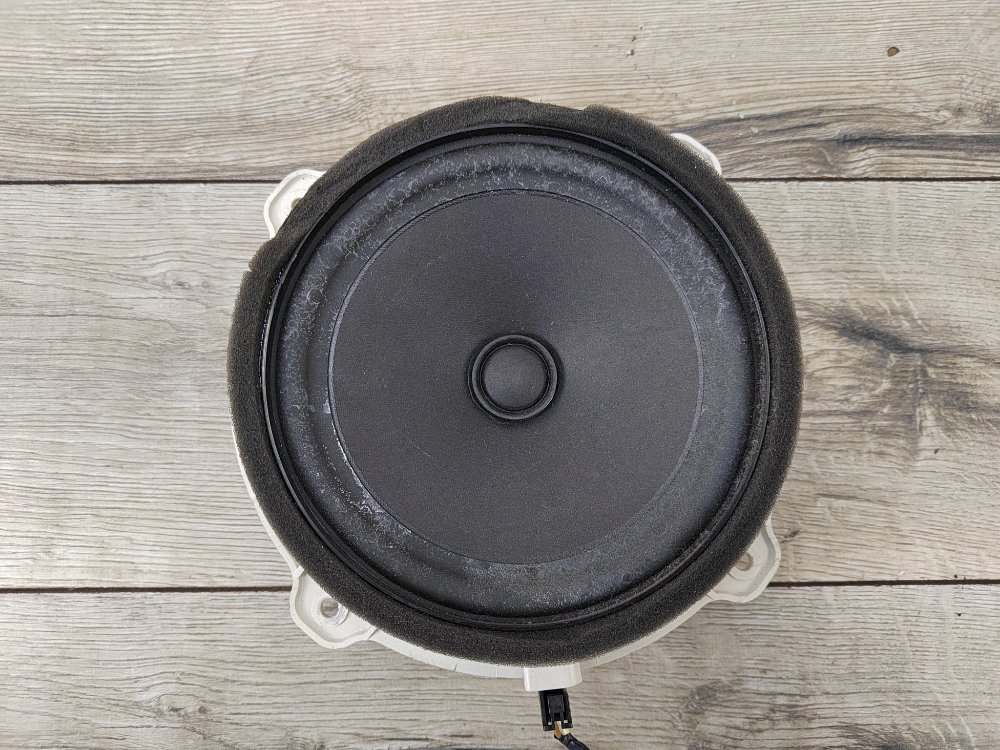 Динамик, 900 рублей, Москва