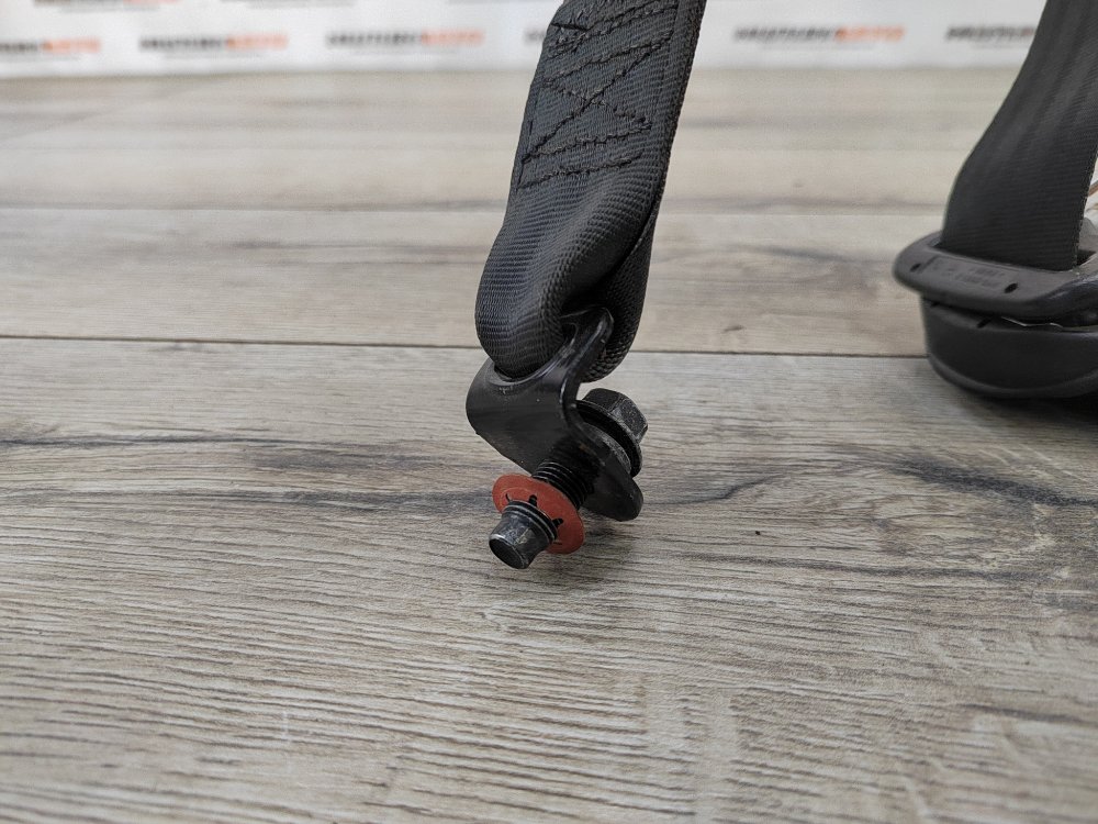 Ремень безопасности, 1000 рублей, Москва