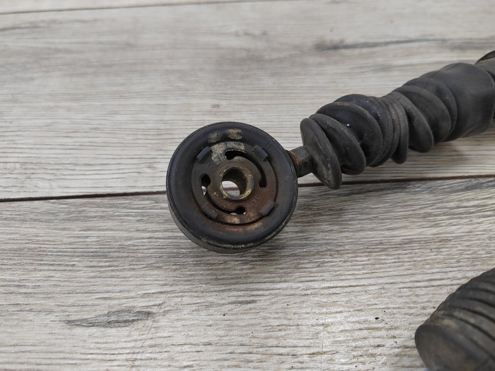 Трос МКПП, 2700 рублей, Москва