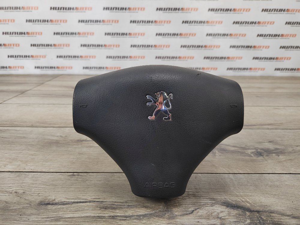 Подушка безопасности в руль, 1000 рублей, Москва