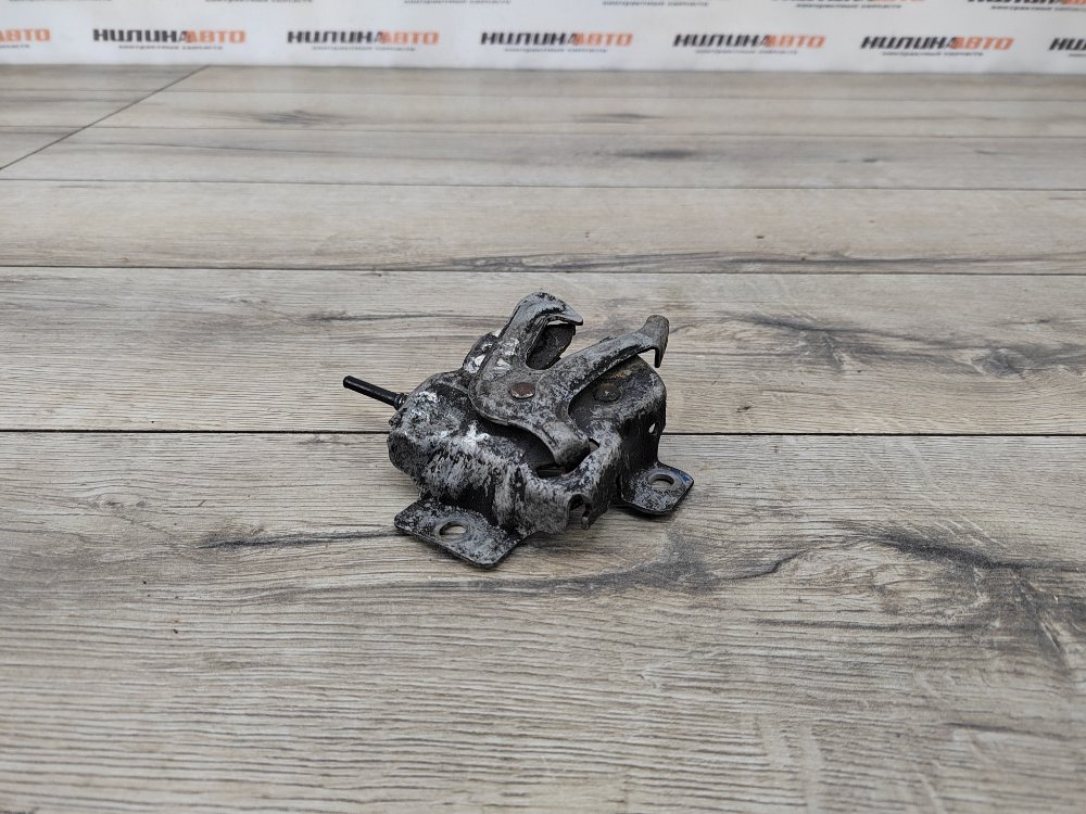 Замок капота, 1000 рублей, Москва