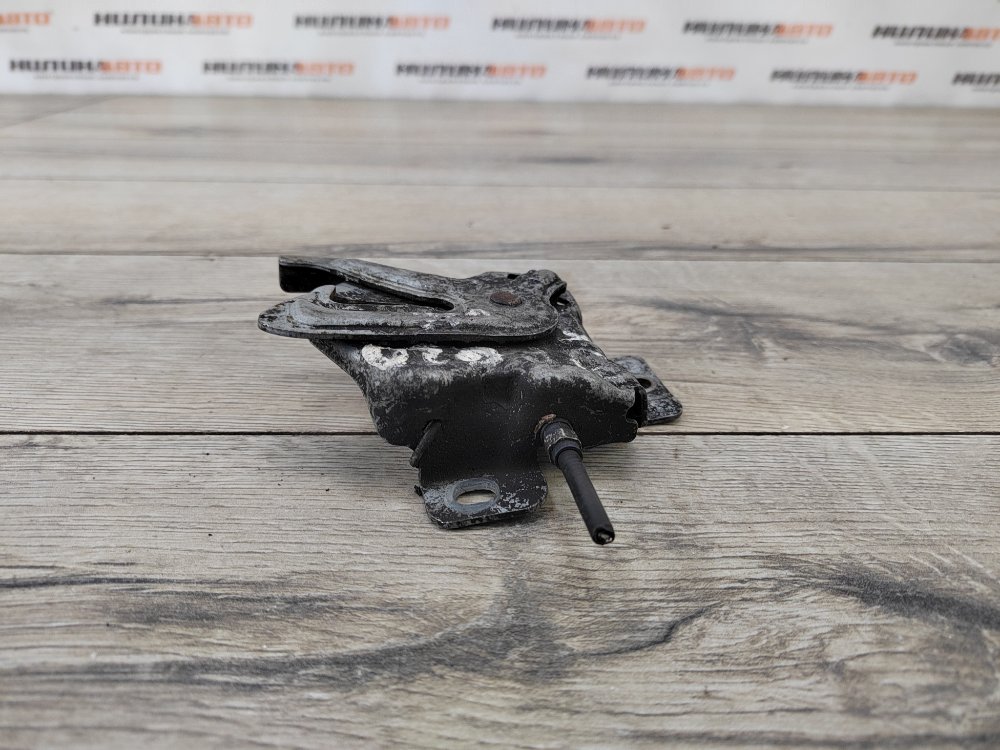 Замок капота, 1000 рублей, Москва