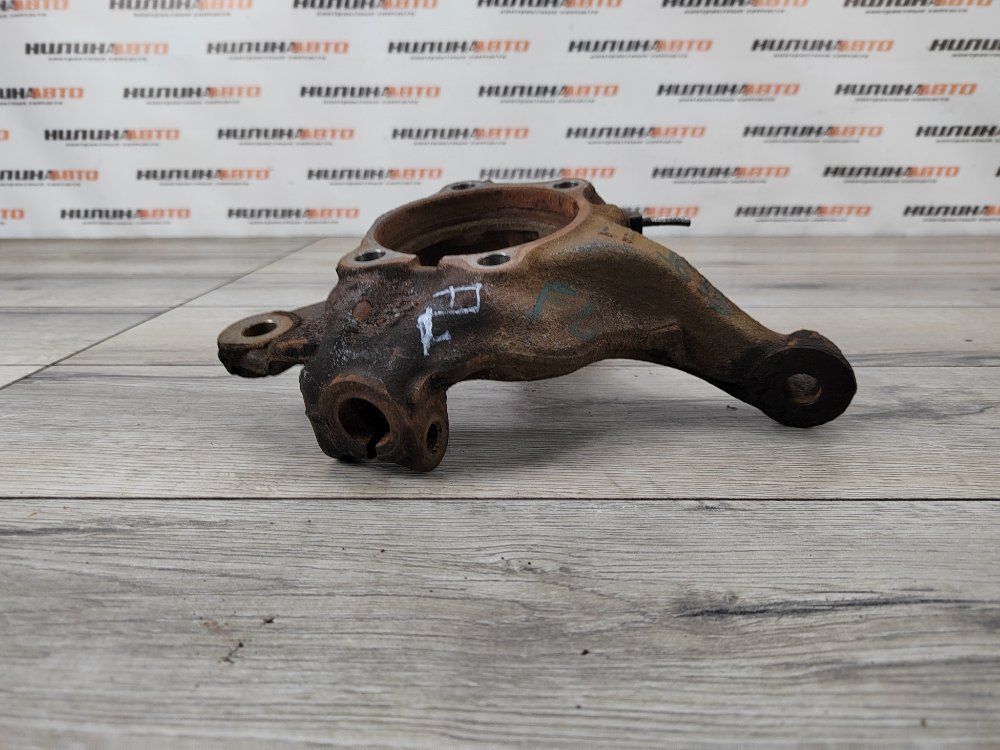 Кулак поворотный, 2000 рублей, Москва