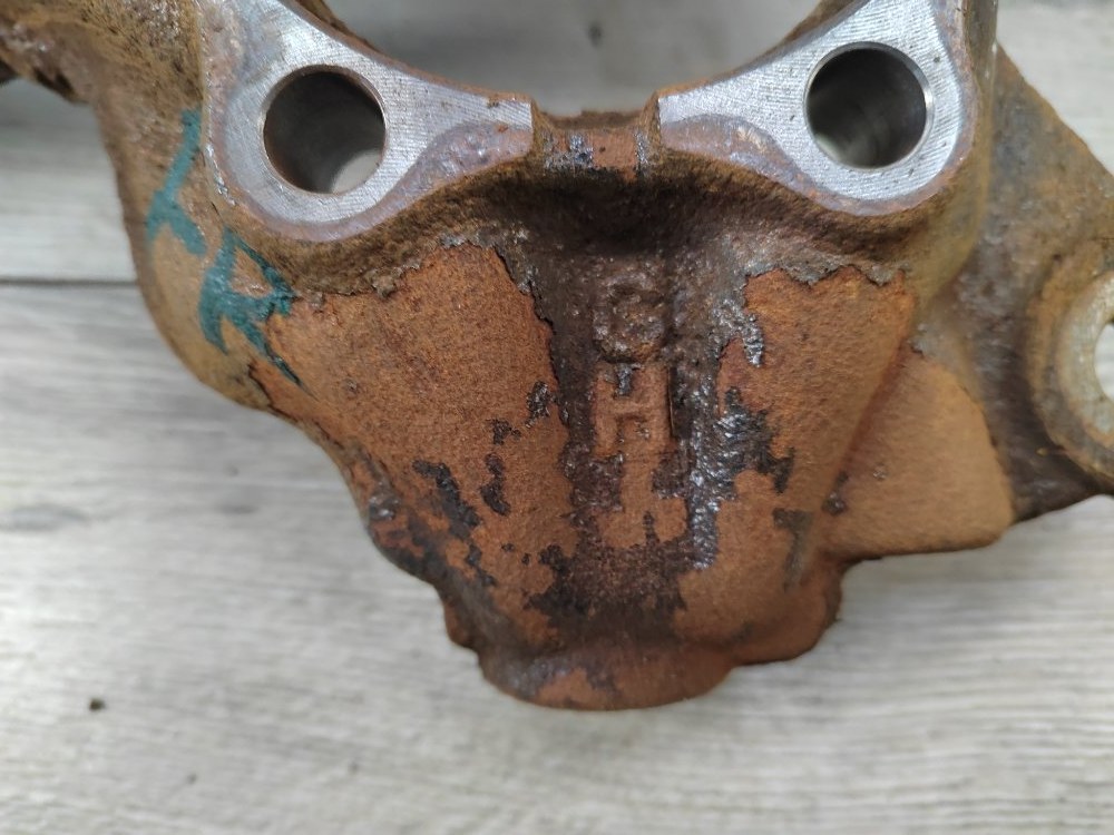 Кулак поворотный, 2000 рублей, Москва