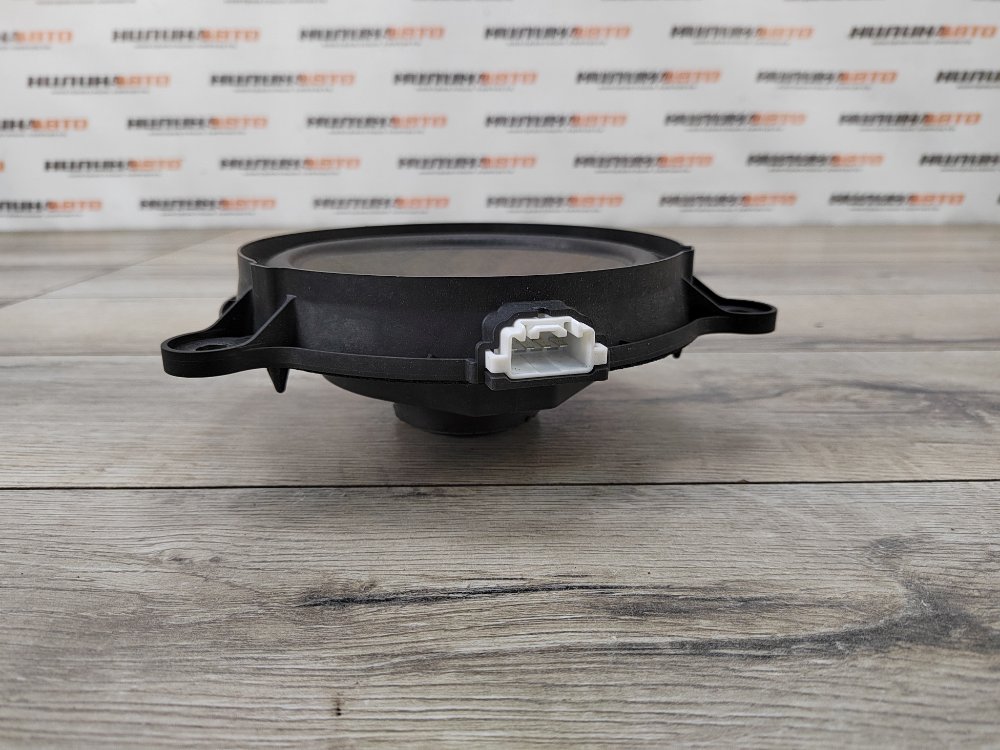 Динамик, 700 рублей, Москва