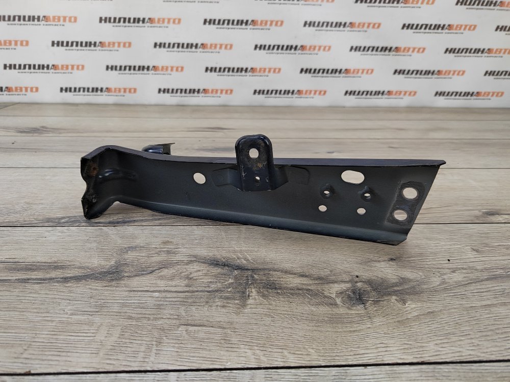 Кронштейн крыла, 1300 рублей, Москва