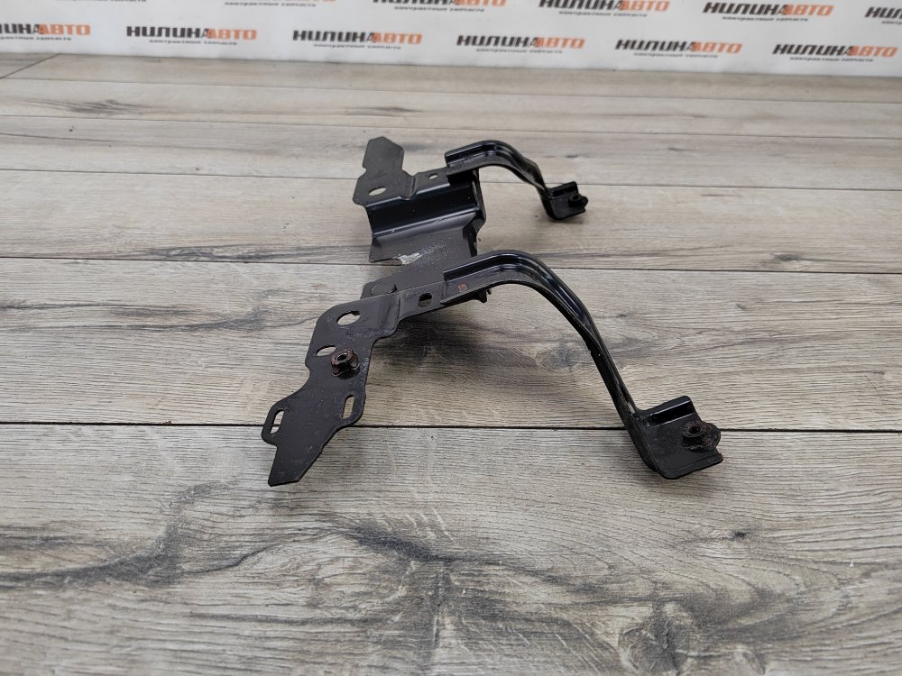 Кронштейн замка капота, 500 рублей, Москва