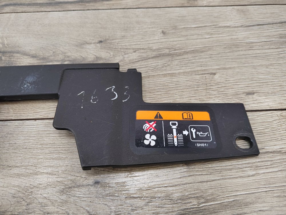 Накладка передней панели, 1000 рублей, Москва