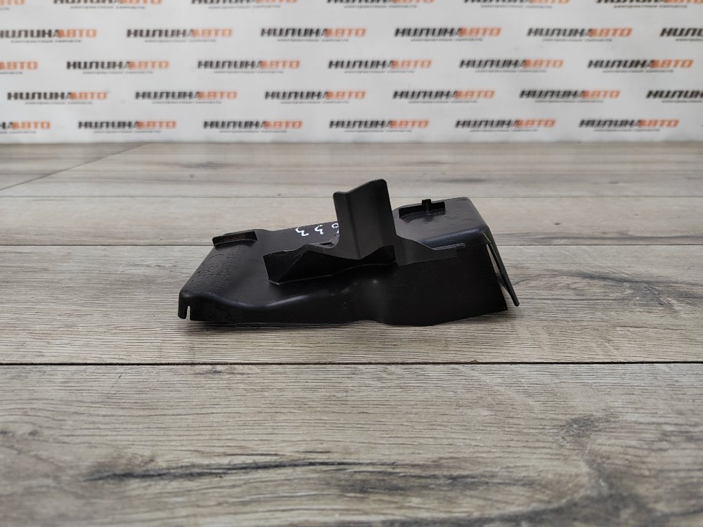 Дефлектор радиатора, 600 рублей, Москва