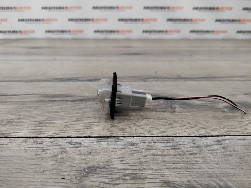 Фонарь подсветки номера, 500 рублей, Москва