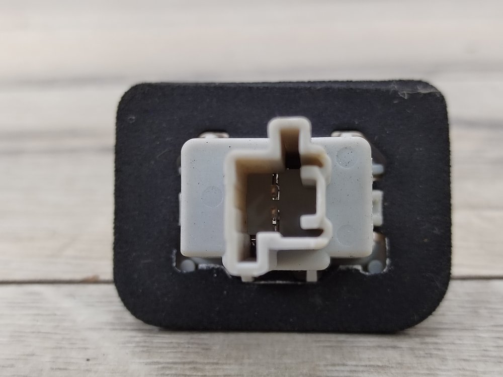 Фонарь подсветки номера, 500 рублей, Москва