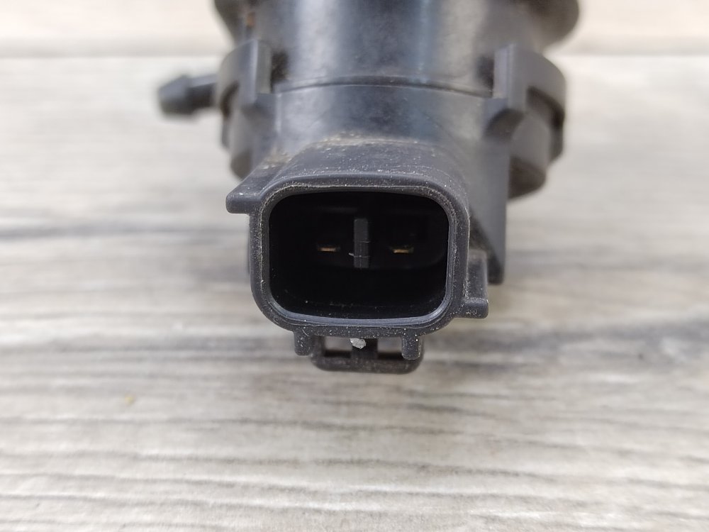 Насос омывателя стекла, 1000 рублей, Москва