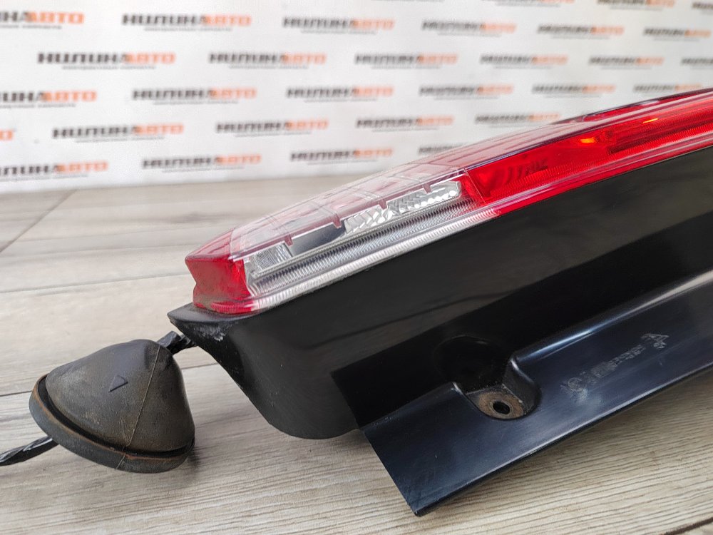 Фонарь в крыло, 4500 рублей, Москва