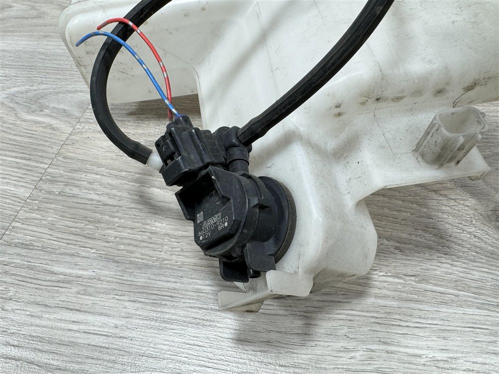 Бачок омывателя, 4000 рублей, Севастополь