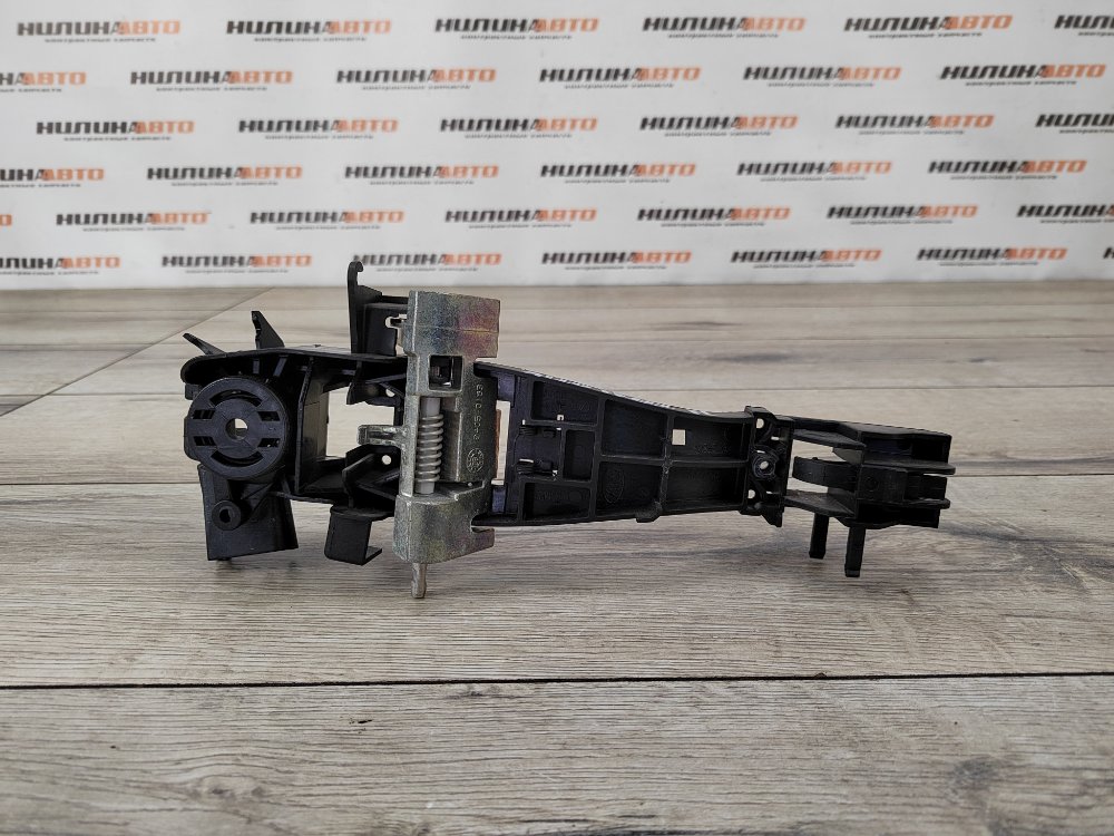 Кронштейн ручки двери, 700 рублей, Москва