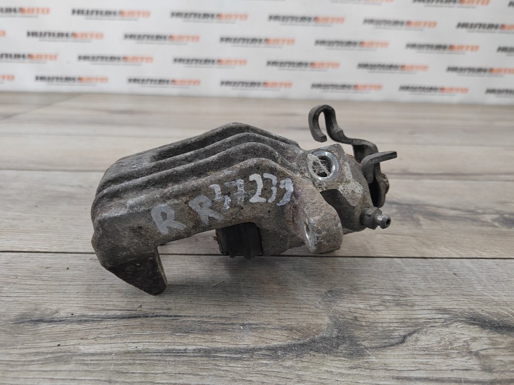 Суппорт тормозной, 3200 рублей, Москва