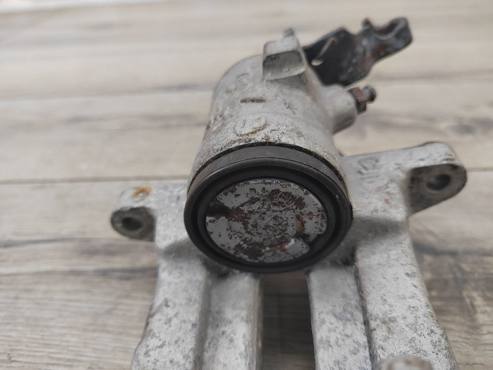 Суппорт тормозной, 3000 рублей, Москва