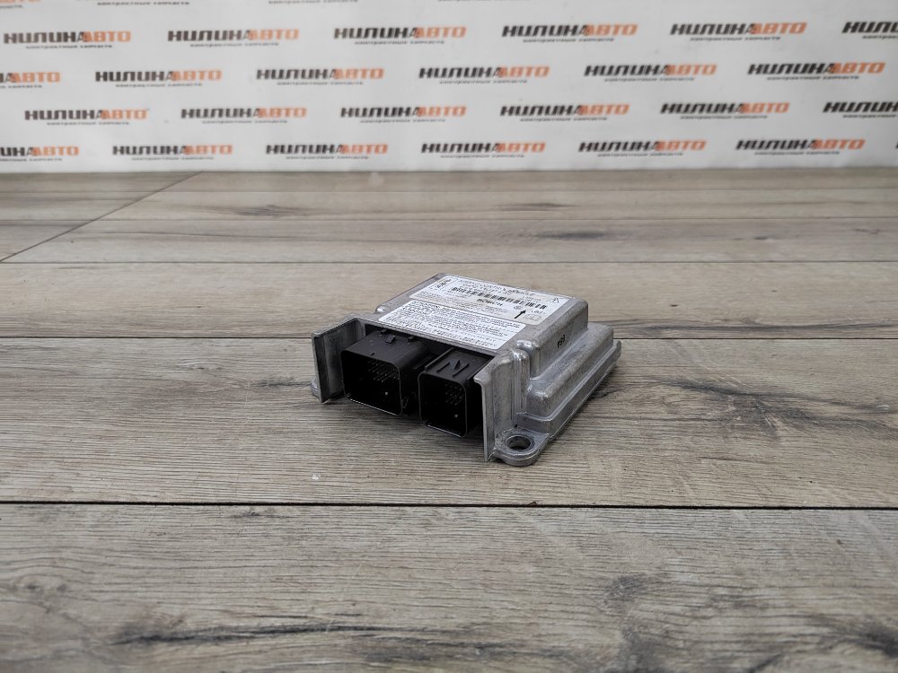 Блок управления SRS, 500 рублей, Москва