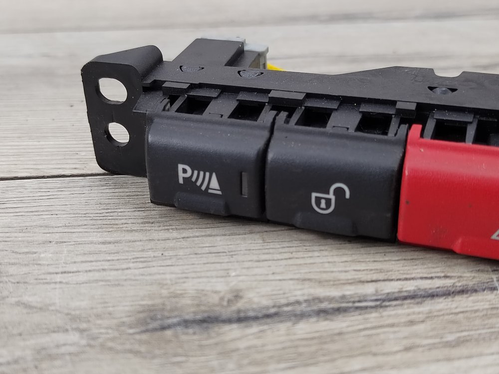 Кнопка аварийной сигнализации, 600 рублей, Москва