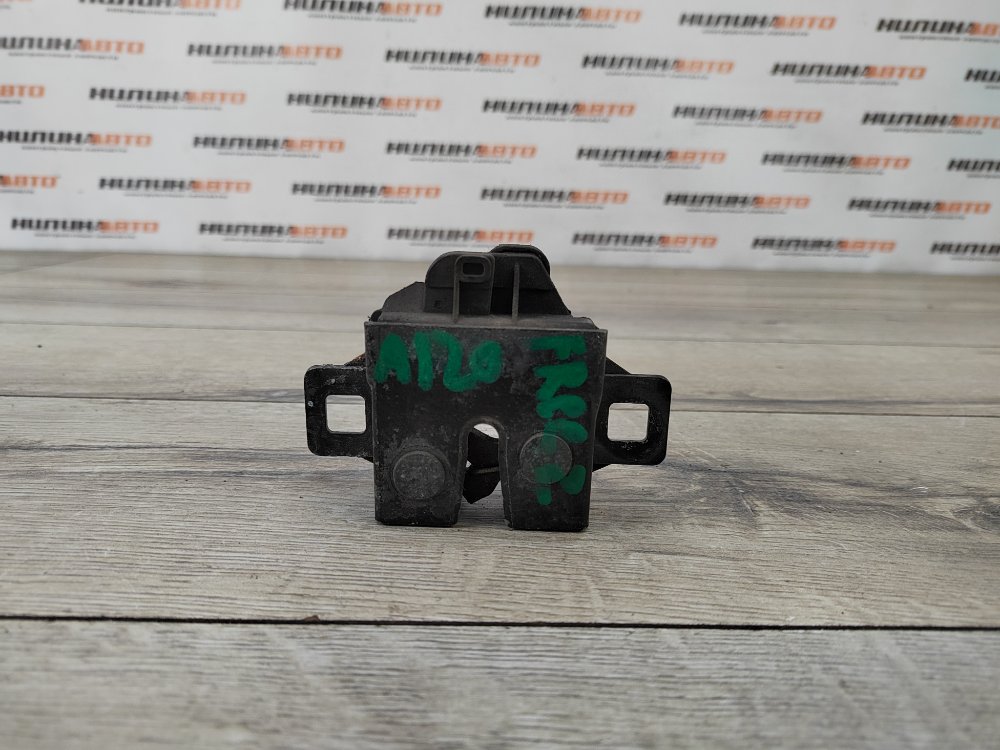 Замок капота, 1500 рублей, Москва