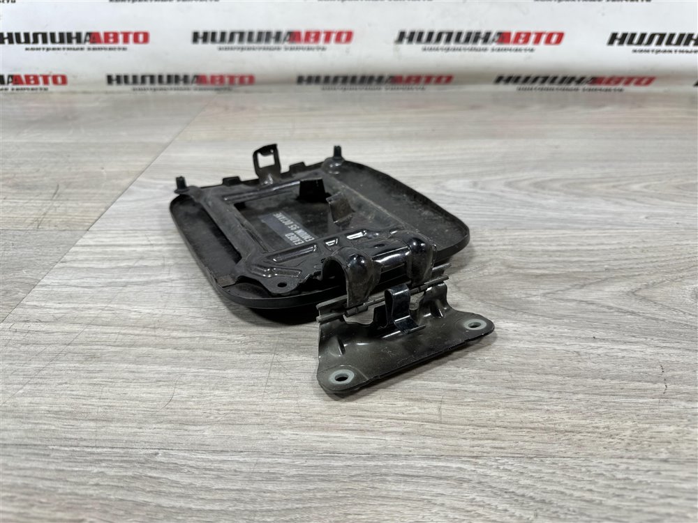 Лючок топливного бака, 500 рублей, Севастополь