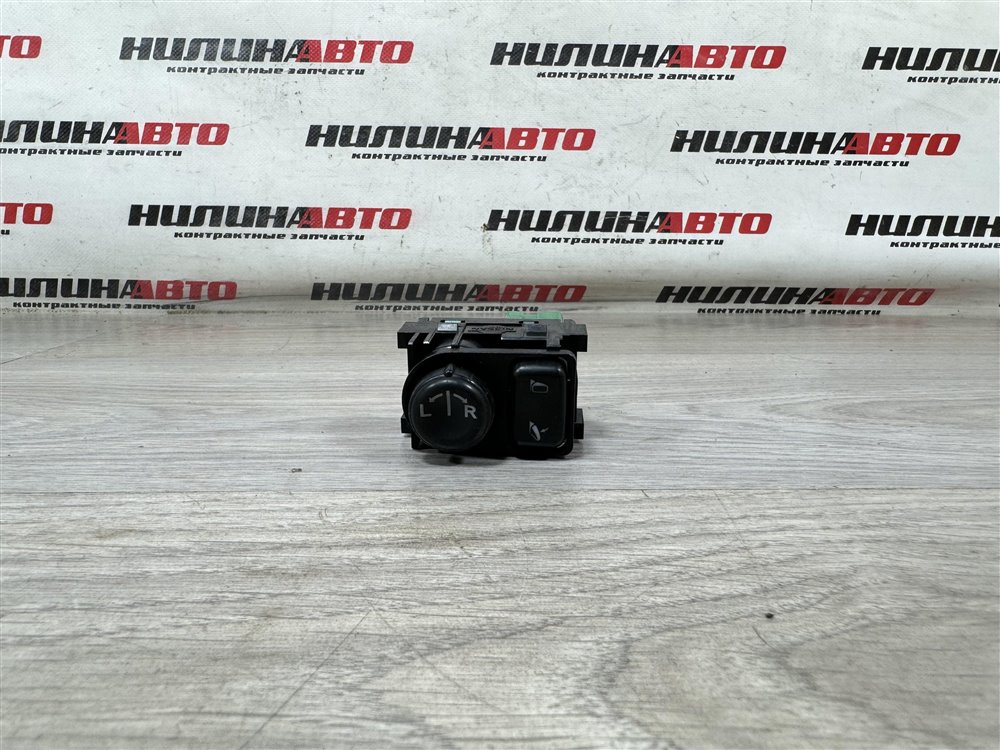 Блок управления зеркалами, 500 рублей, Севастополь