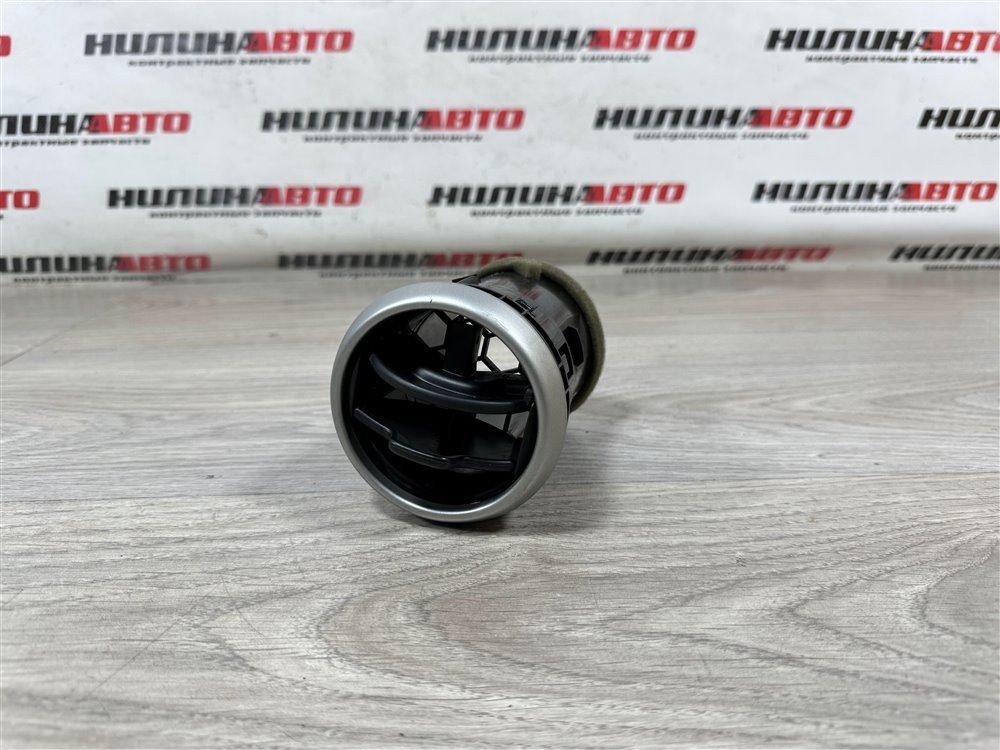 Дефлектор в торпедо, 500 рублей, Севастополь