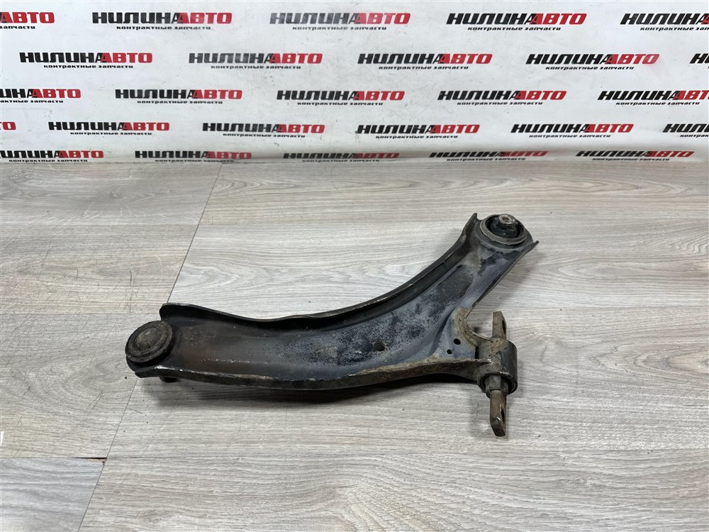 Рычаг передний нижний, 2500 рублей, Севастополь