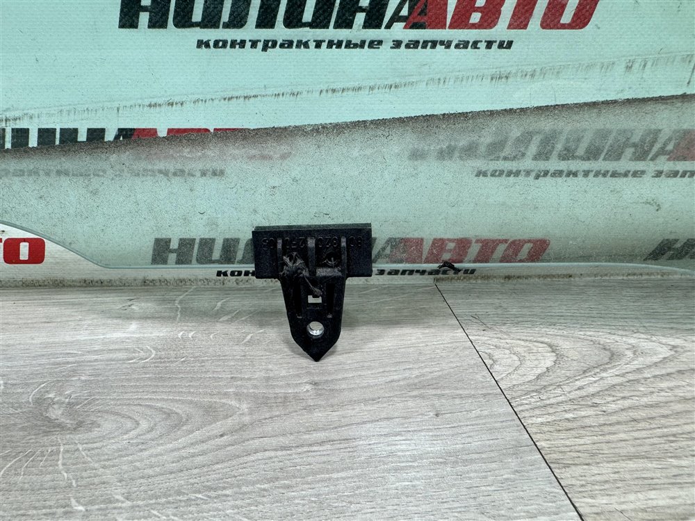 Стекло двери, 2000 рублей, Севастополь