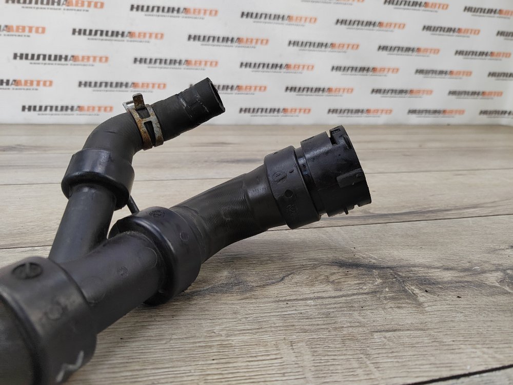 Патрубок системы охлаждения, 1900 рублей, Москва