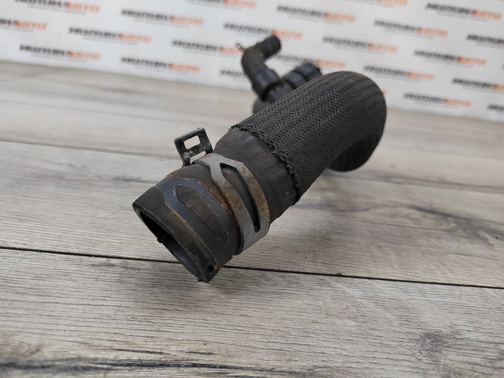 Патрубок системы охлаждения, 1900 рублей, Москва