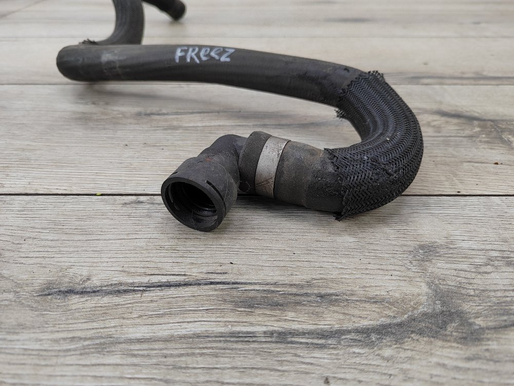 Патрубок системы охлаждения, 700 рублей, Москва