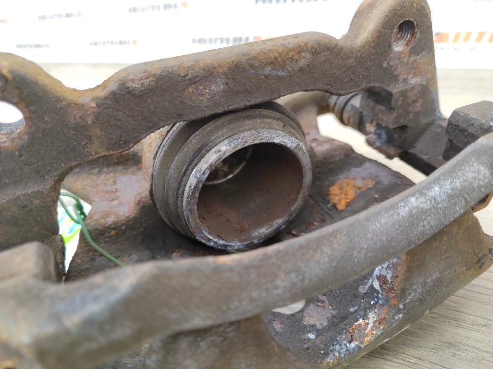 Суппорт тормозной, 900 рублей, Москва