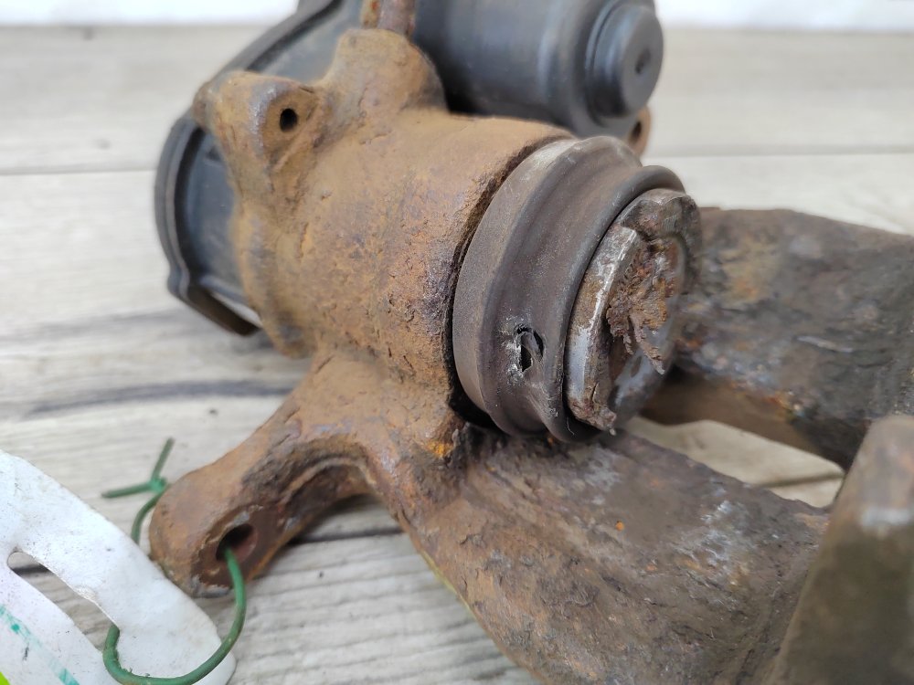 Суппорт тормозной, 1500 рублей, Москва