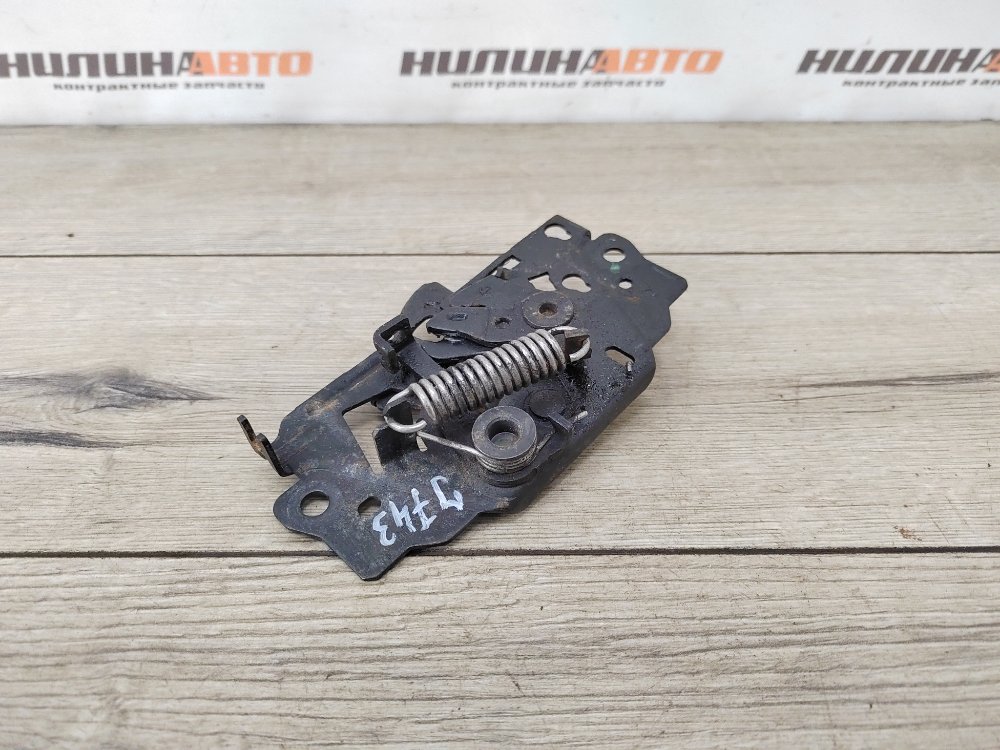 Замок капота, 700 рублей, Москва