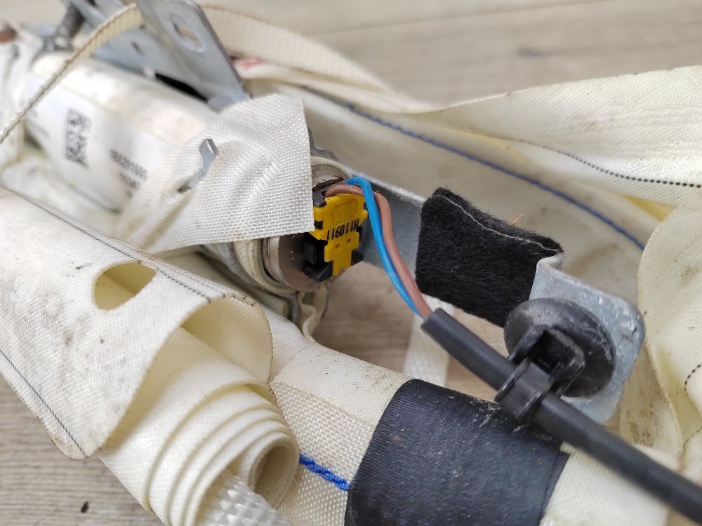 Подушка безопасности боковая, 1000 рублей, Москва